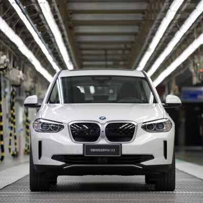 BMW ohlásilo prvé plne elektrické vozidlo BMW iX3
